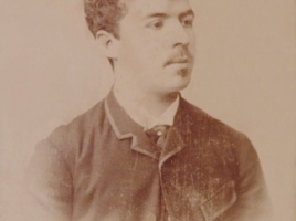 José de Moraes Barros, filho natural de Prudente de Moraes, reconhecido oficialmente por este, em seu testamento. José de Moraes Barros, filho natural de Prudente de Moraes, reconhecido oficialmente por este, em seu testamento.