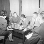 Na sua passagem por São Paulo, o Sr.Henry Kissinger, Assessor do Presidente dos Estados Unidos da América, John F.Kennedy, faz contato com o parlamento paulista , em 6 de junho de 1962. Na sua passagem por São Paulo, o Sr.Henry Kissinger, Assessor do Presidente dos Estados Unidos da América, John F.Kennedy, faz contato com o parlamento paulista , em 6 de junho de 1962.