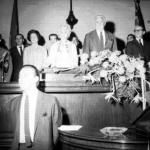 Durante a 183ª Sessão Ordinária, em 10 de outubro de 1966, a Professora, Jornalista e ex-Deputada Chiquinha Rodrigues, recebe, do Legislativo Paulista, o Título de Educadora Emérita. Durante a 183ª Sessão Ordinária, em 10 de outubro de 1966, a Professora, Jornalista e ex-Deputada Chiquinha Rodrigues, recebe, do Legislativo Paulista, o Título de Educadora Emérita.