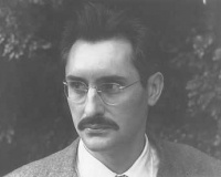 Carlos da Silva Prado fotografado por seu irmão Caio. Carlos da Silva Prado fotografado por seu irmão Caio.