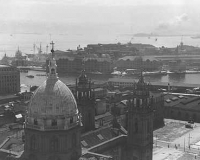 Baía da Guanabara vista da Candelária, na cidade do Rio de Janeiro - sem data. Baía da Guanabara vista da Candelária, na cidade do Rio de Janeiro - sem data.